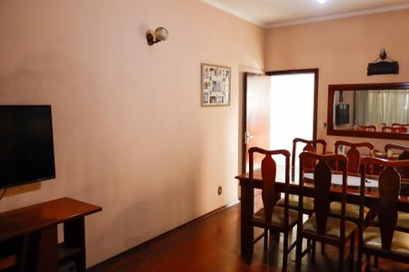 sala de casa à venda com 5 quartos, 157m² em Km 18, Osasco