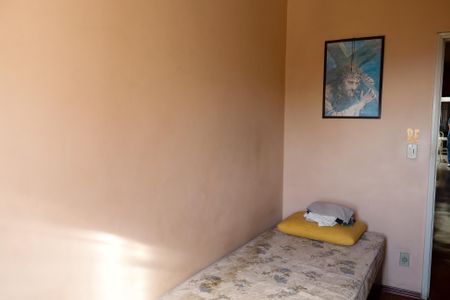 Casa à venda com 157m², 5 quartos e 2 vagasQuarto 2