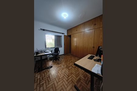 Casa para alugar com 265m², 3 quartos e 3 vagas Casa para alugar com 265m², 3 quartos e 3 vagasQuarto