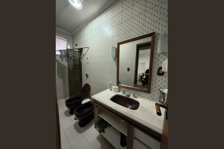 Casa para alugar com 265m², 3 quartos e 3 vagas Casa para alugar com 265m², 3 quartos e 3 vagasBanheiro