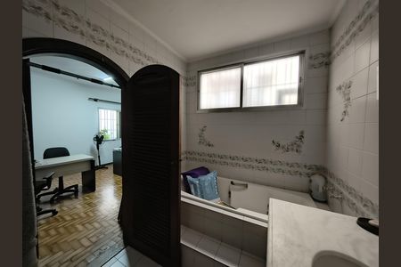 Casa para alugar com 265m², 3 quartos e 3 vagas Casa para alugar com 265m², 3 quartos e 3 vagasBanheiro