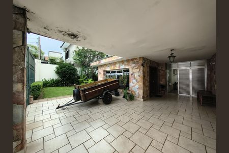 Casa para alugar com 265m², 3 quartos e 3 vagas Casa para alugar com 265m², 3 quartos e 3 vagasGaragem