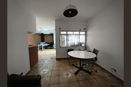 Casa para alugar com 265m², 3 quartos e 3 vagas Casa para alugar com 265m², 3 quartos e 3 vagasCozinha