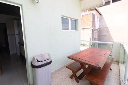 Casa à venda com 215m², 3 quartos e 2 vagasCozinha