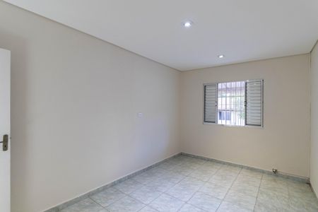 Quarto 2 de casa à venda com 2 quartos, 400m² em Vila Ré, São Paulo
