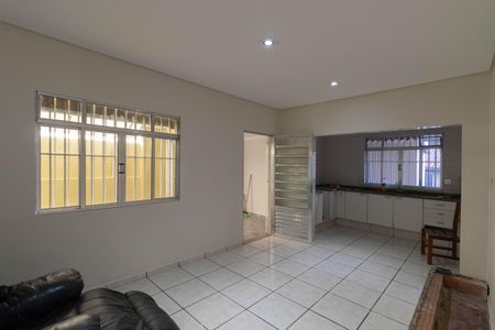 Casa para alugar com 400m², 2 quartos e 4 vagasCozinha