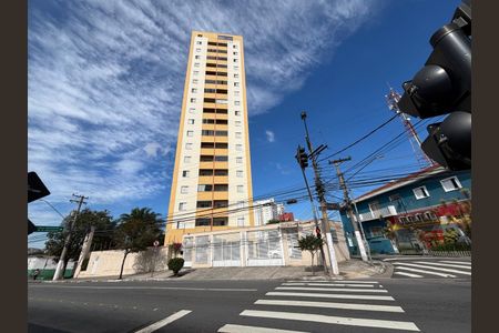 Apartamento à venda com 59m², 2 quartos e 1 vagaFachada do Prédio e portaria 