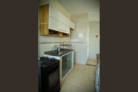 Apartamento à venda com 59m², 2 quartos e 1 vagaCozinha 