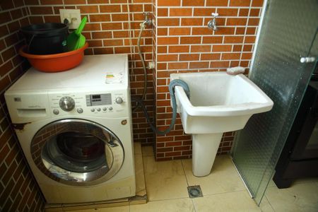 Apartamento à venda com 59m², 2 quartos e 1 vagaÁrea de Serviço