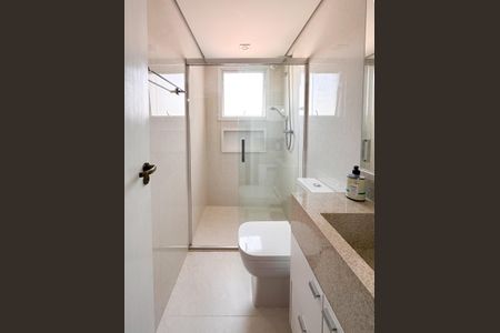 Apartamento para alugar com 158m², 3 quartos e 3 vagas Apartamento para alugar com 158m², 3 quartos e 3 vagasBanheiro da Suíte 2