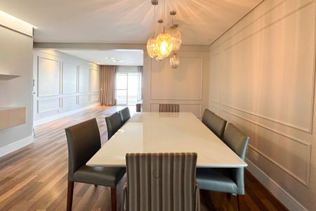 Apartamento para alugar com 158m², 3 quartos e 3 vagas Apartamento para alugar com 158m², 3 quartos e 3 vagasSala de Jantar