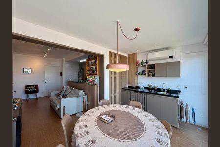 Apartamento à venda com 64m², 2 quartos e 1 vagaVaranda