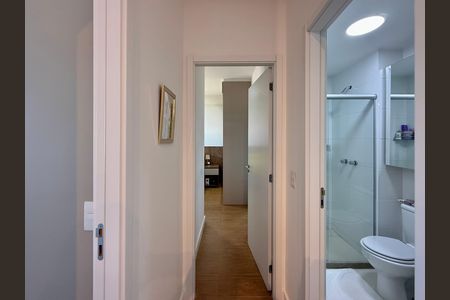Apartamento à venda com 64m², 2 quartos e 1 vagaCorredor Quartos 