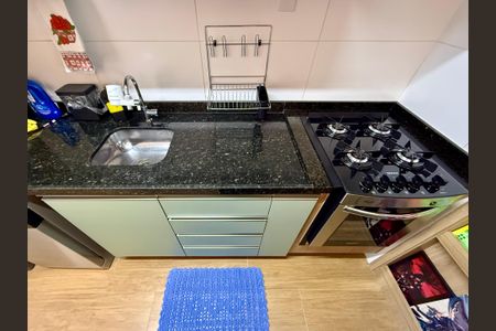 Apartamento à venda com 64m², 2 quartos e 1 vagaCozinha 