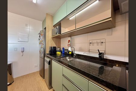 Apartamento à venda com 64m², 2 quartos e 1 vagaCozinha 