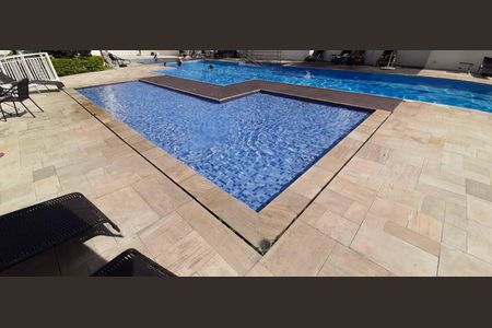 Apartamento para alugar com 80m², 3 quartos e 1 vagaÁrea comum - Piscina