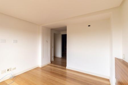 Apartamento para alugar com 112m², 1 quarto e 2 vagas Apartamento para alugar com 112m², 1 quarto e 2 vagasQuarto Suite