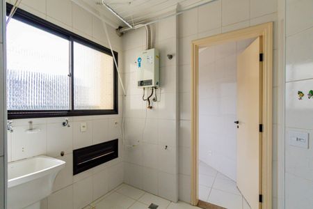 Apartamento à venda com 104m², 2 quartos e 2 vagasLavanderia