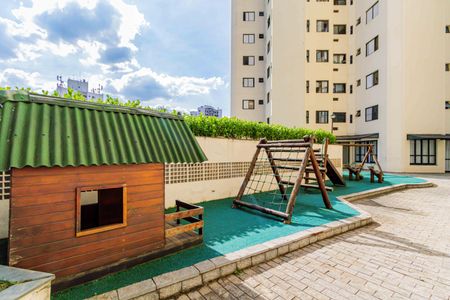Apartamento à venda com 104m², 2 quartos e 2 vagasÁrea comum - Playground