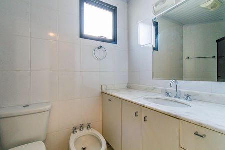 Apartamento à venda com 104m², 2 quartos e 2 vagasSuite - Banheiro