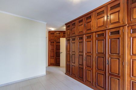 Apartamento à venda com 104m², 2 quartos e 2 vagasSuite