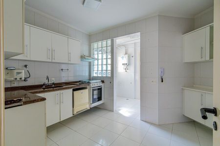 Apartamento à venda com 104m², 2 quartos e 2 vagasCozinha