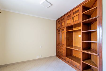 Apartamento à venda com 104m², 2 quartos e 2 vagasSala 02