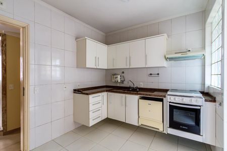 Apartamento à venda com 104m², 2 quartos e 2 vagasCozinha