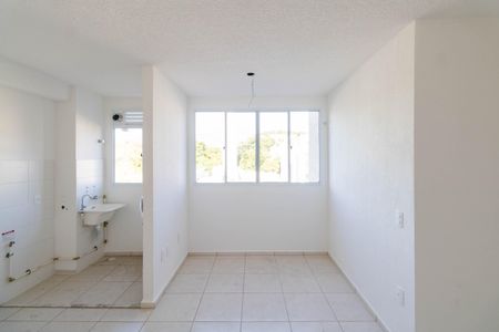 Sala de apartamento para alugar com 2 quartos, 39m² em Campo Grande, Rio de Janeiro