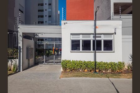 Apartamento à venda com 43m², 2 quartos e sem vaga Apartamento à venda com 43m², 2 quartos e sem vagaFachada