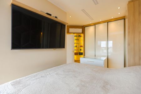 Apartamento à venda com 80m², 1 quarto e 1 vagaQuarto