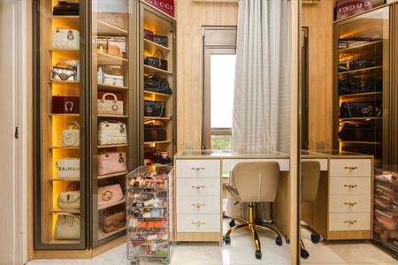 Apartamento à venda com 80m², 1 quarto e 1 vagaCloset