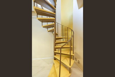 Apartamento à venda com 80m², 1 quarto e 1 vagaSala