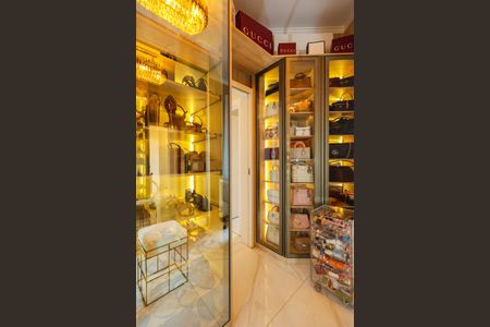 Apartamento à venda com 80m², 1 quarto e 1 vagaCloset