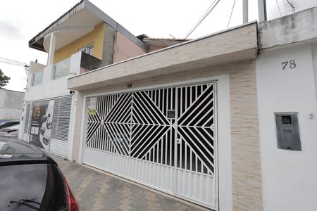 Casa à venda com 173m², 3 quartos e 2 vagasFachada