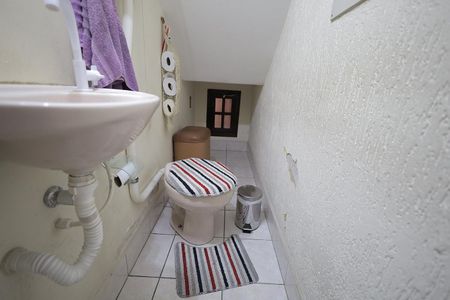 Casa à venda com 173m², 3 quartos e 2 vagasLavabo