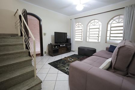Sala de casa à venda com 3 quartos, 173m² em Jardim Ocara, Santo André