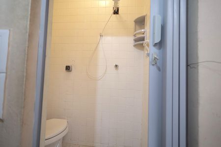 Casa à venda com 173m², 3 quartos e 2 vagasBanheiro de serviço