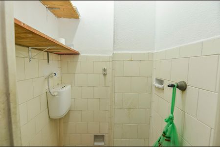 Apartamento à venda com 75m², 2 quartos e sem vagaBanheiro de Serviço