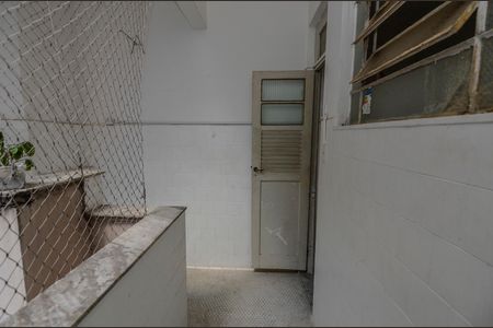 Apartamento à venda com 75m², 2 quartos e sem vagaÁrea de Serviço