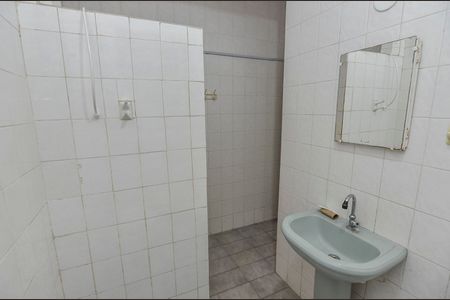 Apartamento à venda com 75m², 2 quartos e sem vagaBanheiro