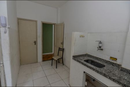Apartamento à venda com 75m², 2 quartos e sem vagaCozinha