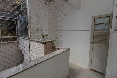 Apartamento à venda com 75m², 2 quartos e sem vagaÁrea de Serviço