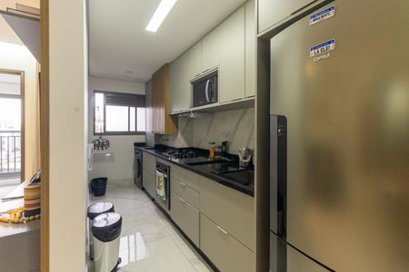 Apartamento para alugar com 68m², 2 quartos e 1 vaga Apartamento para alugar com 68m², 2 quartos e 1 vagaCozinha e Área de Serviço