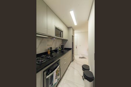 Apartamento para alugar com 68m², 2 quartos e 1 vaga Apartamento para alugar com 68m², 2 quartos e 1 vagaCozinha e Área de Serviço