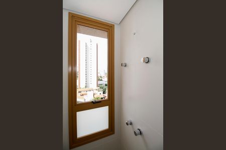 Apartamento à venda com 108m², 3 quartos e 2 vagas Apartamento à venda com 108m², 3 quartos e 2 vagasBanheiro da Suíte 1