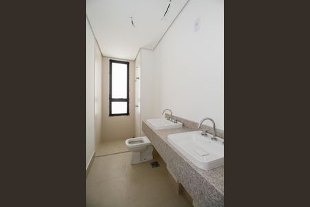 Apartamento à venda com 108m², 3 quartos e 2 vagas Apartamento à venda com 108m², 3 quartos e 2 vagasBanheiro da Suíte 2