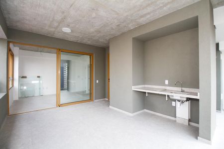 Apartamento à venda com 108m², 3 quartos e 2 vagas Apartamento à venda com 108m², 3 quartos e 2 vagasVaranda