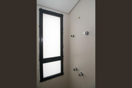 Apartamento à venda com 108m², 3 quartos e 2 vagas Apartamento à venda com 108m², 3 quartos e 2 vagasBanheiro da Suíte 2