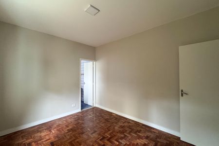 Casa à venda com 171m², 3 quartos e 1 vagaSuíte